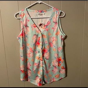 NWT. Fluorescent tank.